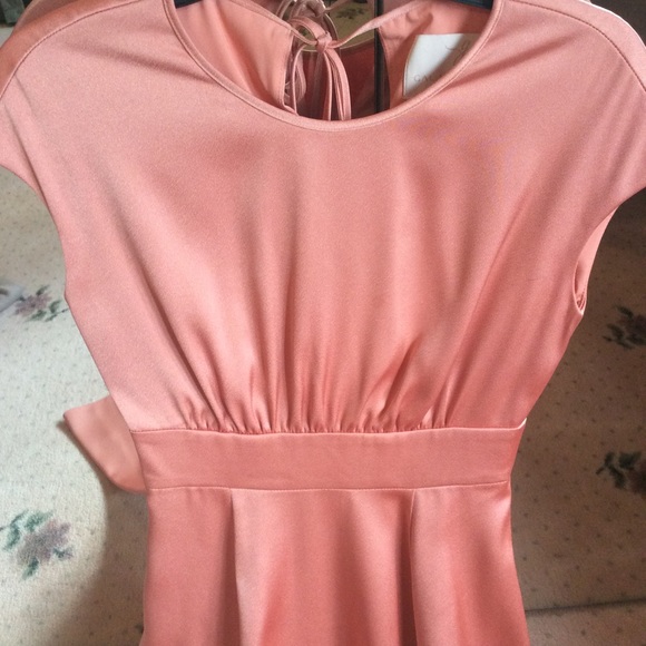 Beautiful coral shimmer 3/4 length flare dress - Picture 2 of 3